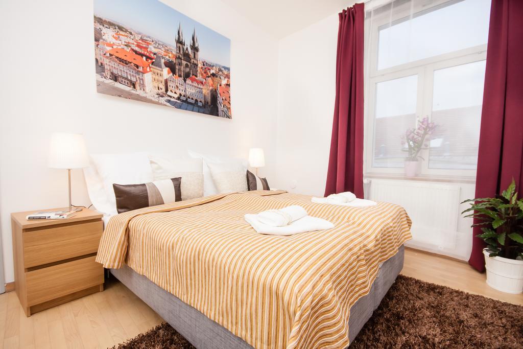 Wenceslas Square Lofts Praga Habitación foto