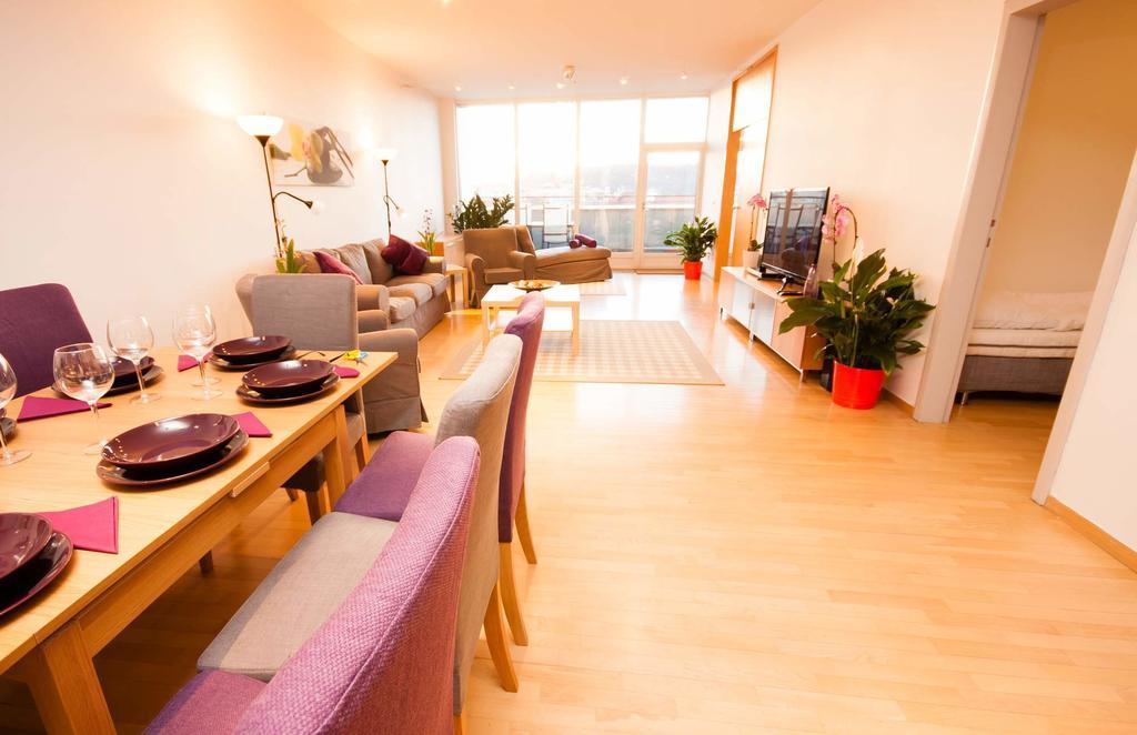 Wenceslas Square Lofts Praga Habitación foto